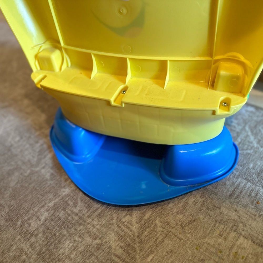 Fisher-Price Laugh & Learn Smart Stages Chair Yellow Smiley Face Baby Ch… - Picture 10 of 10